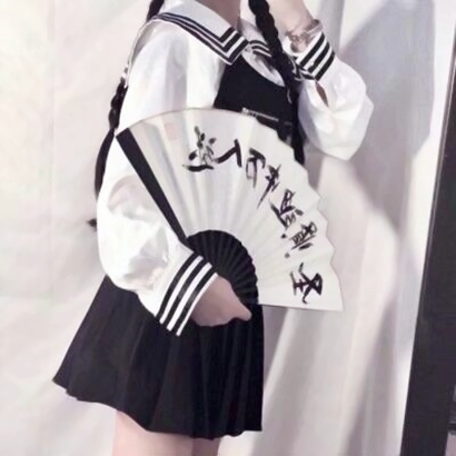 绯村剑心（原名：绯村心太；身份：飞天御剑流十四代传人、“刽子手拔刀斋”） - 演唱会高清修复在线观看 - 客户端追剧